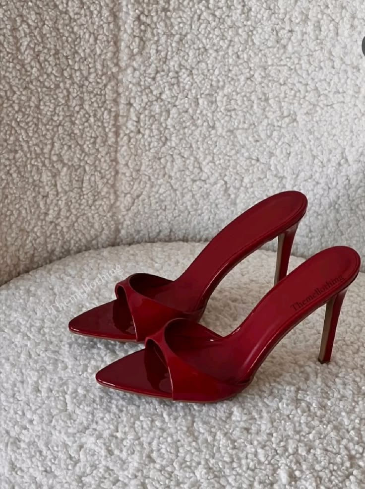 Talons MANGO (MNG) – Élégance au quotidien