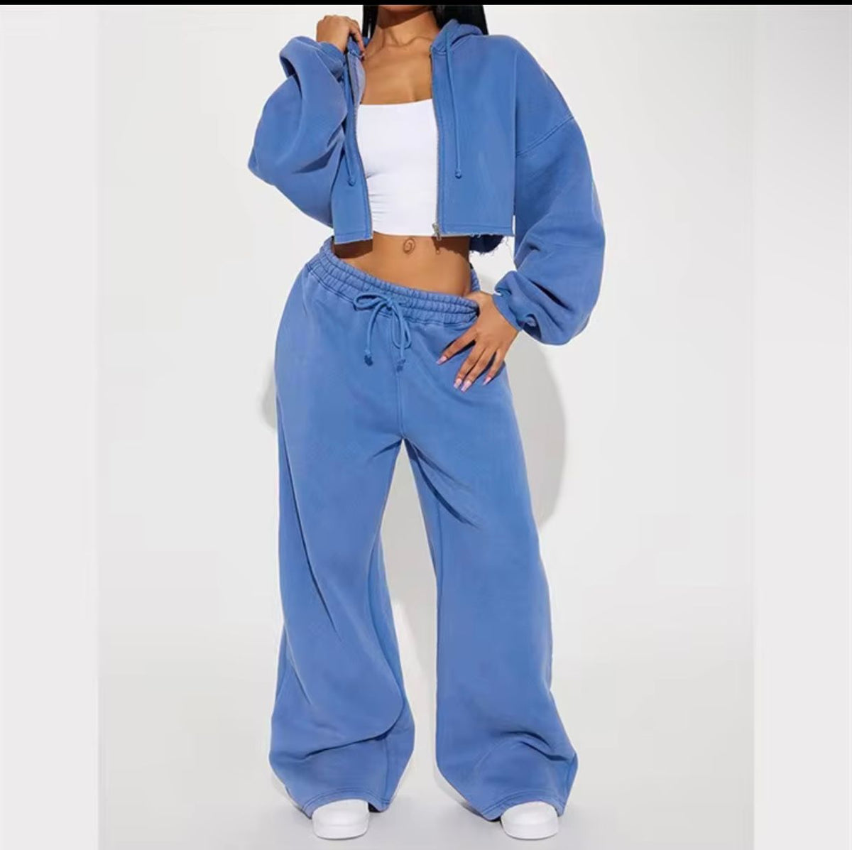 Ensemble Jogging Femme – Confort & Style Tendance