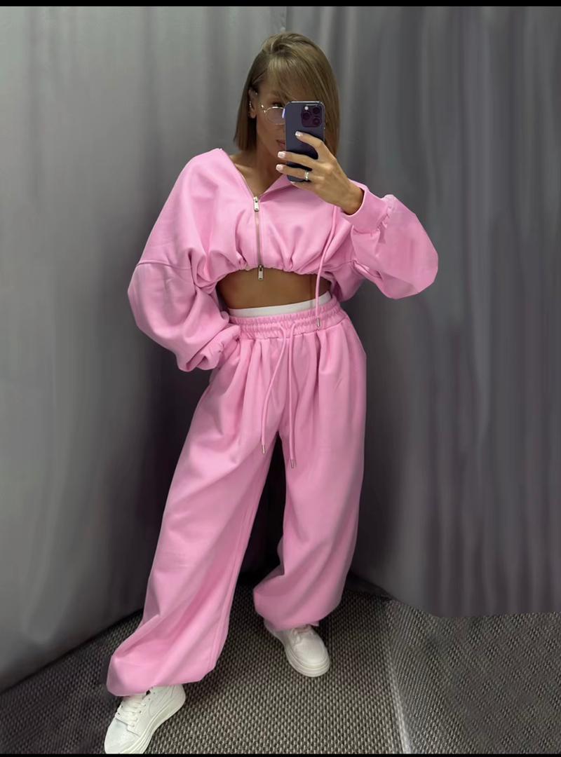 Ensemble Jogging Femme – Style Streetwear & Confort Absolu