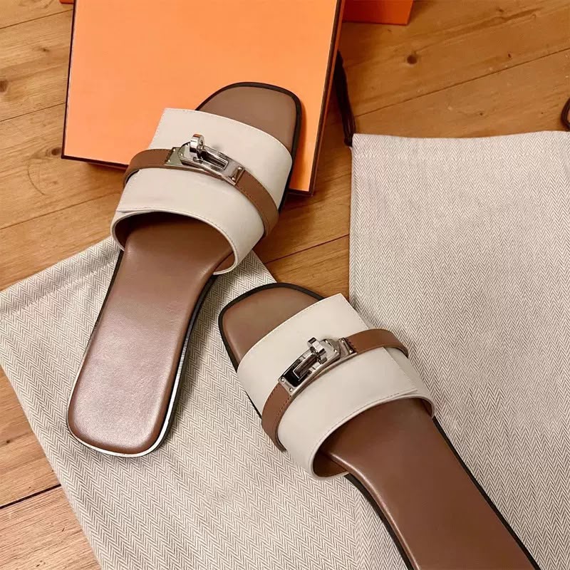 Chaussures LACOSTE  Élégance Premium – Confort & Style