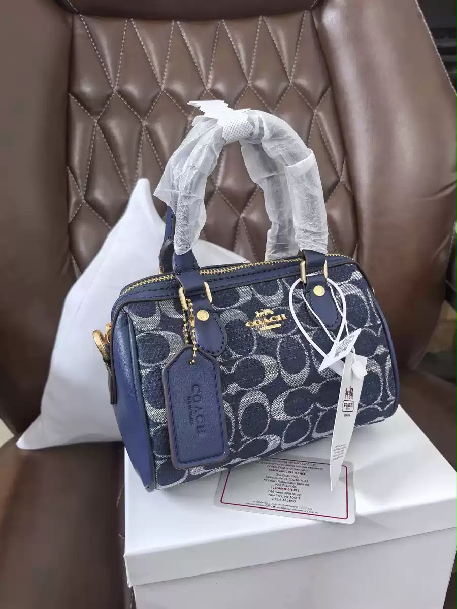 Sac Coach – Élégance Intemporelle