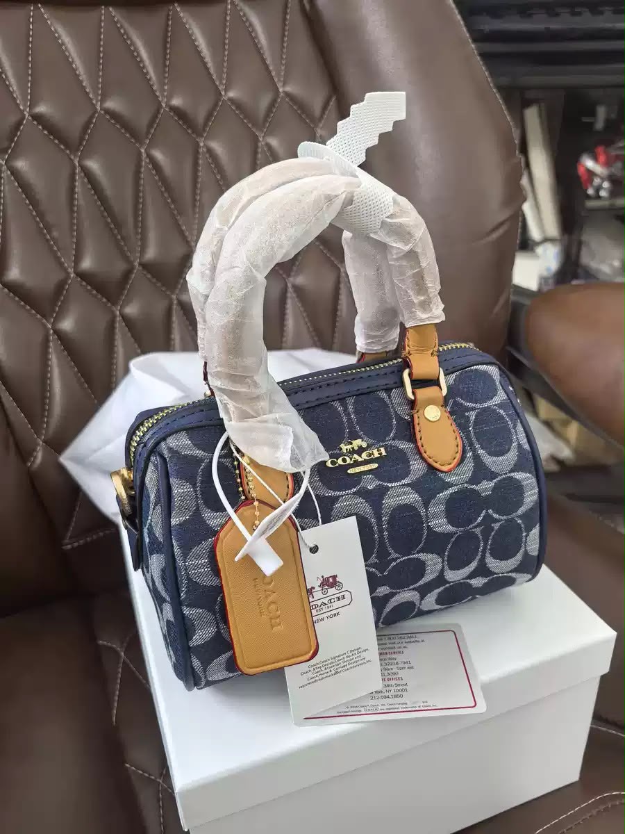 Sac Coach – Élégance Intemporelle
