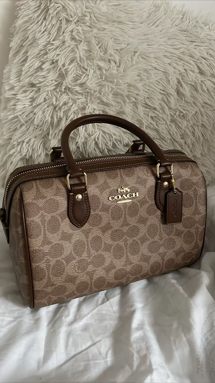 Sac Coach – Élégance Intemporelle
