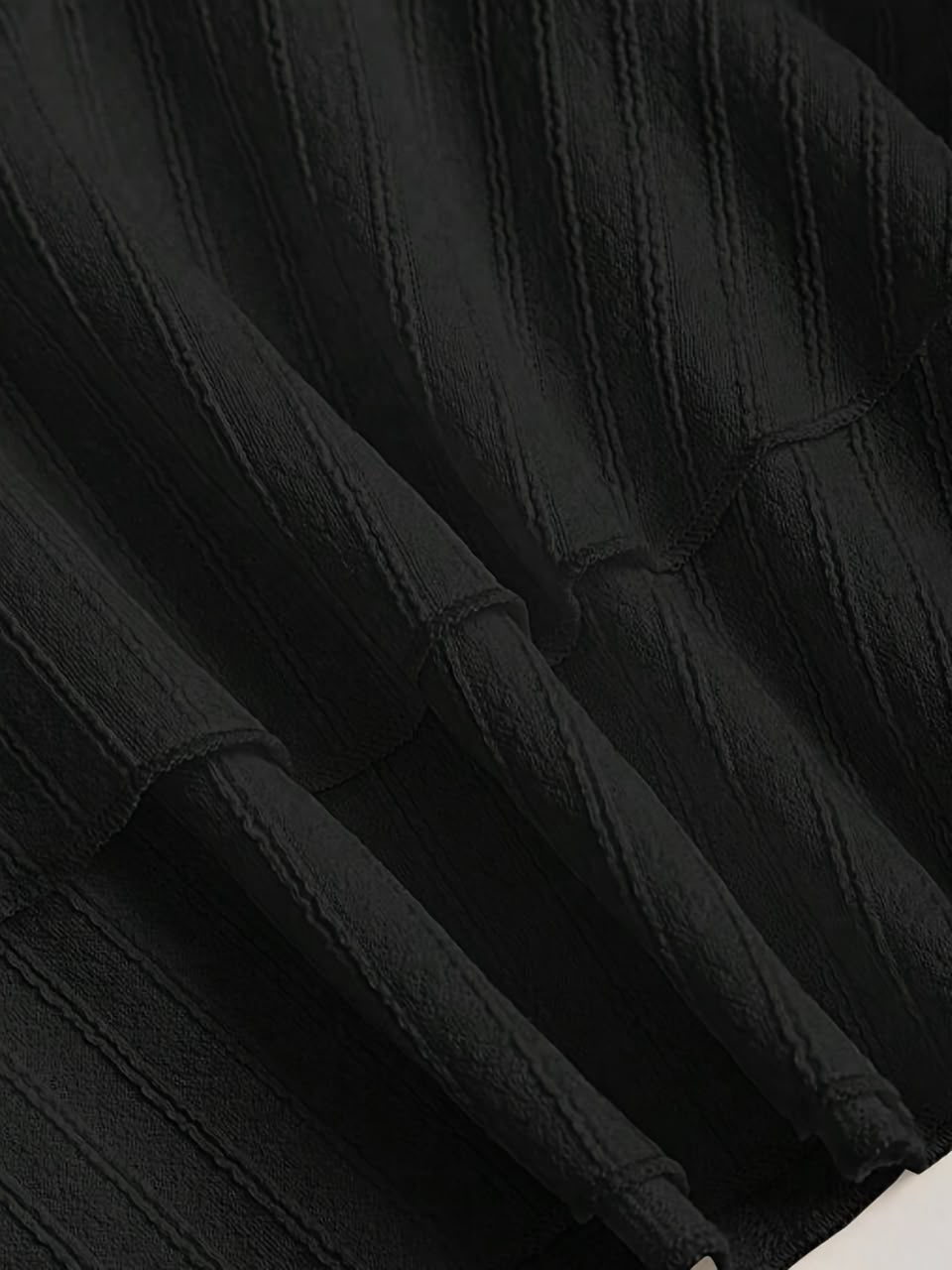 Mini-robe dos ouvert | Féminité & Élégance