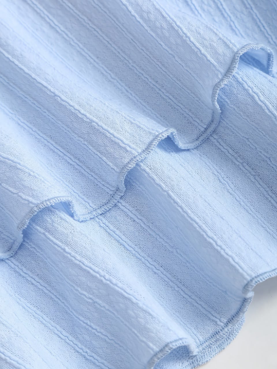 Mini-robe dos ouvert | Féminité & Élégance