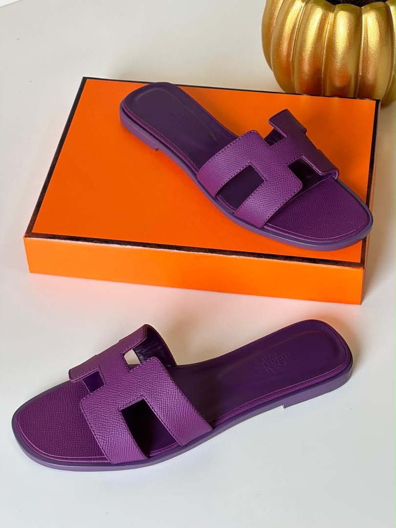 Chaussures Hermès – Luxe et Confort Élégant