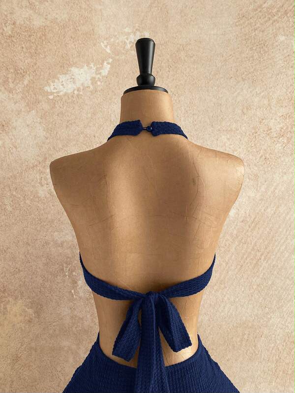Mini-robe dos nu & côtés ouverts | Glamour & Audace